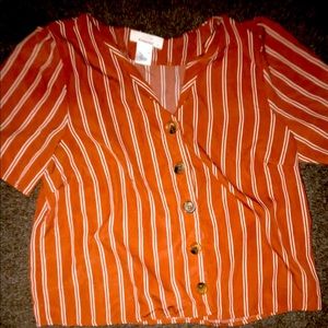 Love this shirt, so sad to see it go but I don’t wear it often and not my